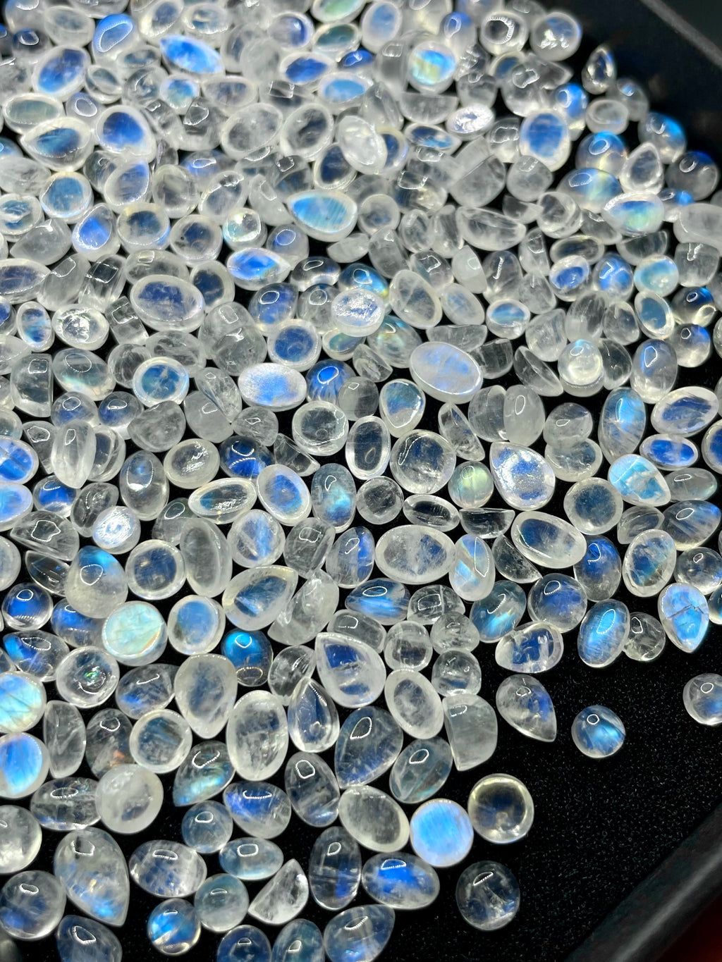 20 x Random Mini Moonstone Cabochon Box