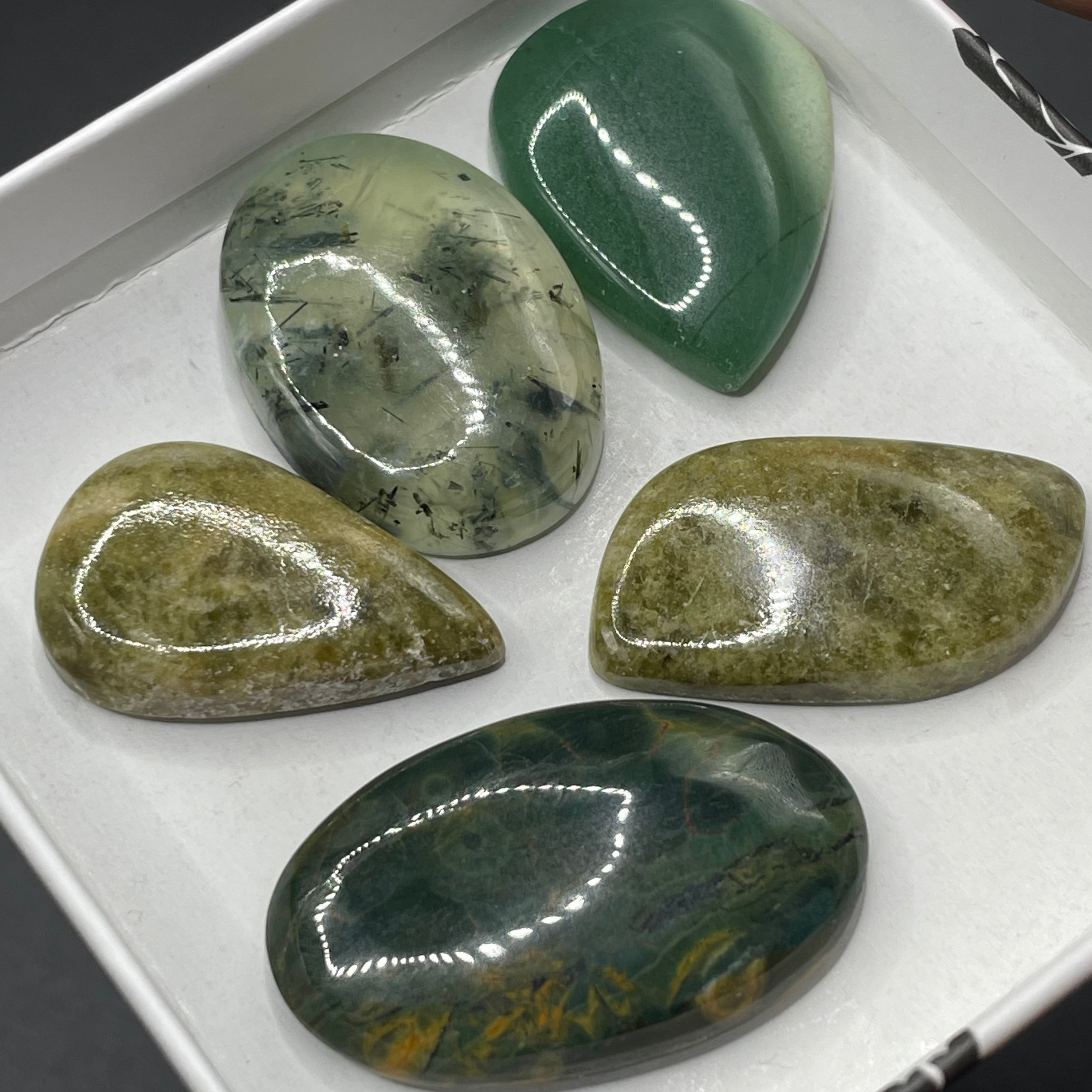 Mixed Green Cabochon Selection Box