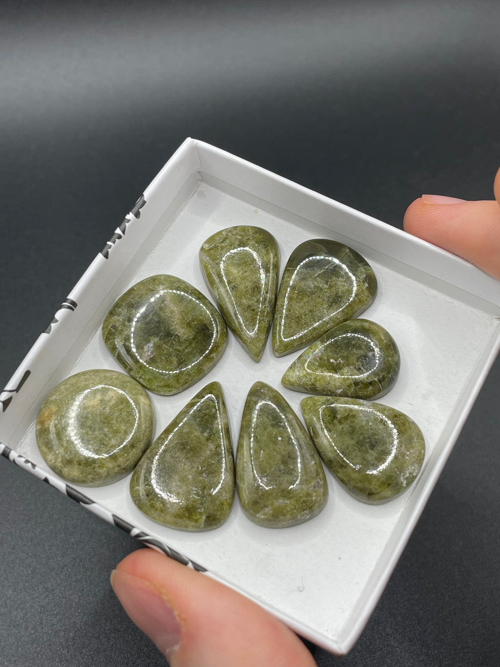 Green Serpentine Selection Box